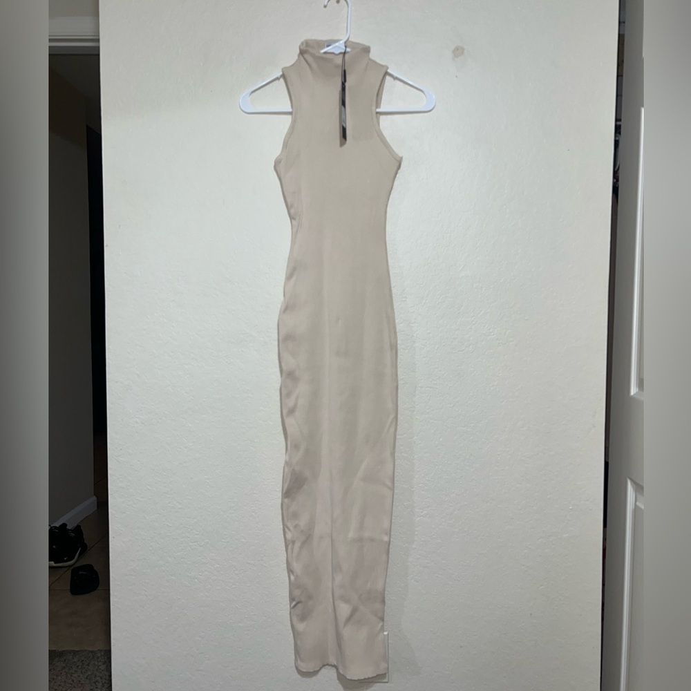 Laila Snatched Maxi Dress - Cream